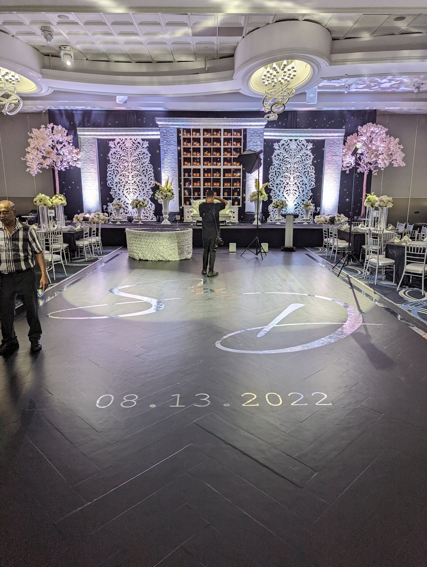 Floor Wrap